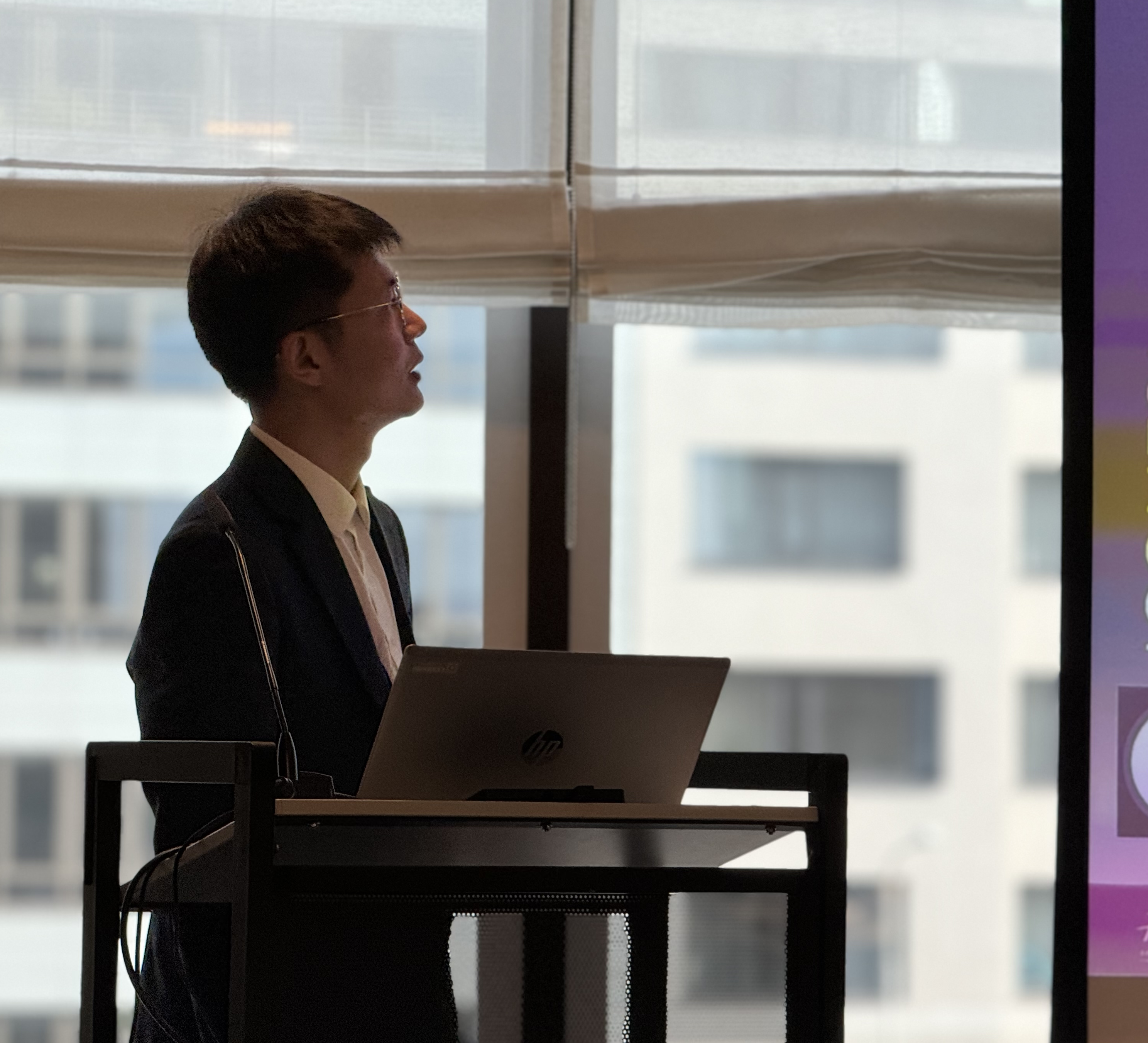 [Image of 成员照片]